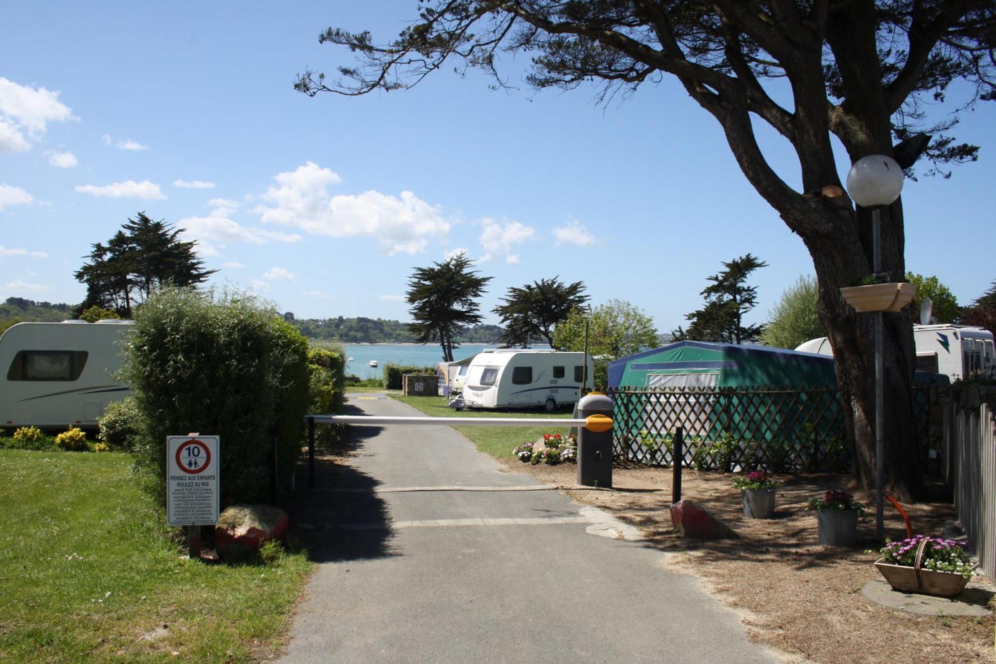 Camping Rcn Port L'Epine Trélévern Eksteriør billede